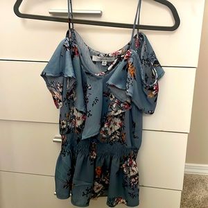 Super cute fall top